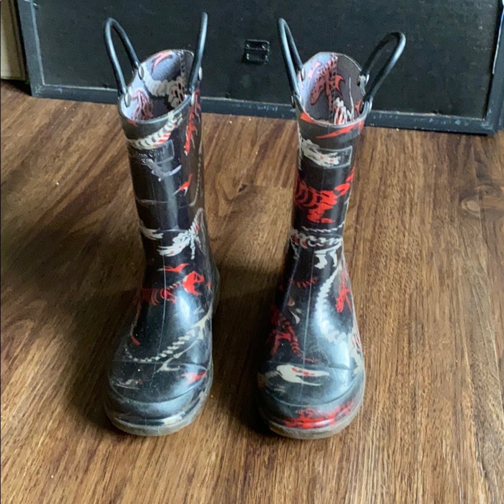 Rain boots